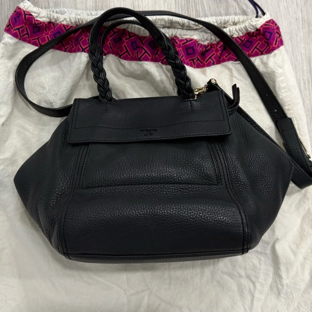 Tory Burch leather Bag | half moon braided strap cross body